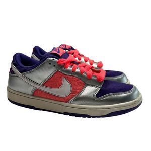 Nike Dunk Low Women's 9, purple hot pink silver Fashion sneakers Shoes